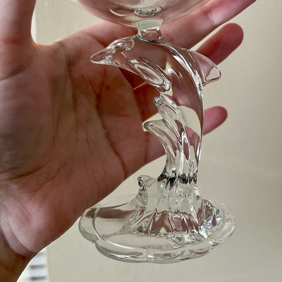 Set of 2 Cristal D’Arques Dolphin Stemmed Glasses - Picture 3 of 7